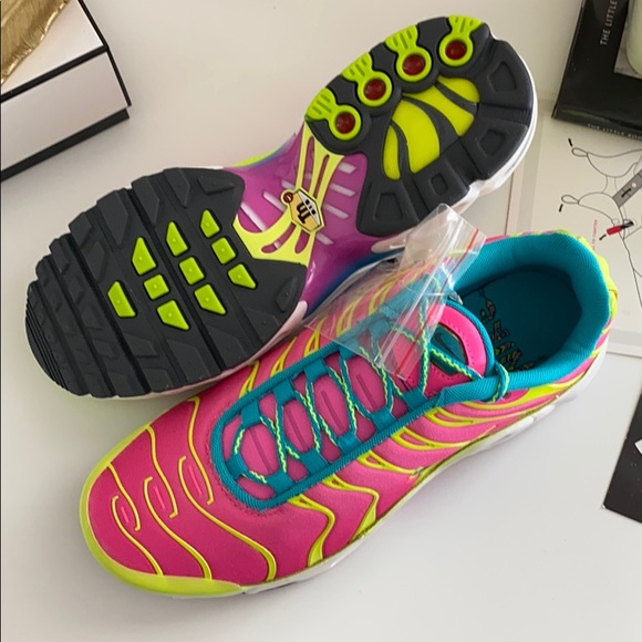 NWT Nike Air Max plus - Picture 8 of 8